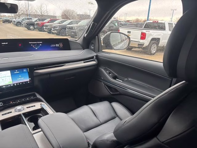 2025 Gray Mist Metallic Tri-Coat Lincoln Navigator Reserve 4X4 SUV