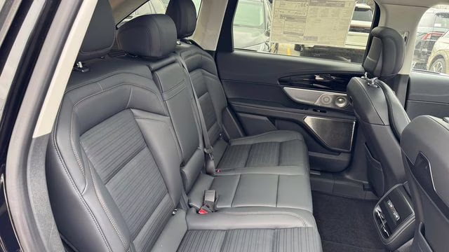 2026 Infinite Black Metallic Clearcoat Lincoln Nautilus Reserve AWD SUV