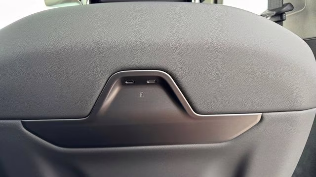 2026 Infinite Black Metallic Clearcoat Lincoln Nautilus Reserve AWD SUV