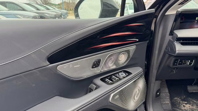 2026 Infinite Black Metallic Clearcoat Lincoln Nautilus Reserve AWD SUV