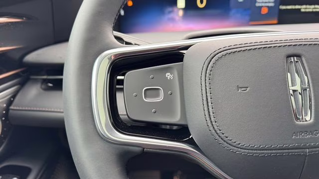 2026 Infinite Black Metallic Clearcoat Lincoln Nautilus Reserve AWD SUV