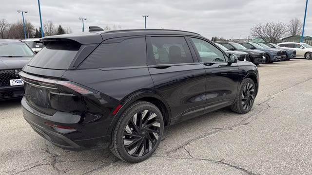 2026 Infinite Black Metallic Clearcoat Lincoln Nautilus Reserve AWD SUV