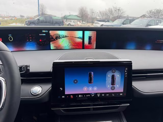 2026 Infinite Black Metallic Clearcoat Lincoln Nautilus Reserve AWD SUV