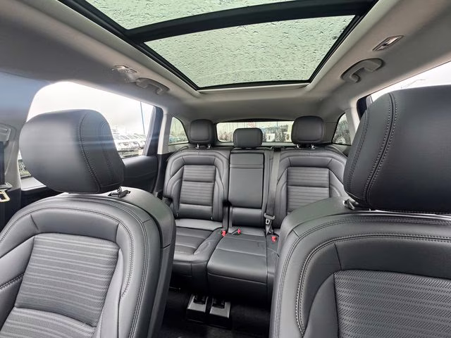 2026 Infinite Black Metallic Clearcoat Lincoln Nautilus Reserve AWD SUV