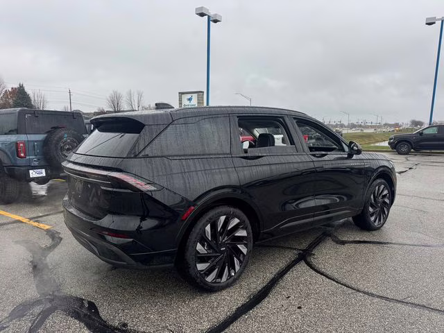 2026 Infinite Black Metallic Clearcoat Lincoln Nautilus Reserve AWD SUV