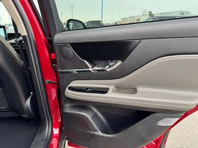 2026 Red Carpet Metallic Tinted Clearcoat Lincoln Corsair Plug-In Hybrid Grand Touring AWD SUV