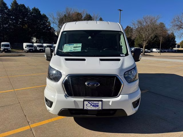 2025 Oxford White Ford Transit-350 XLT AWD Crossover