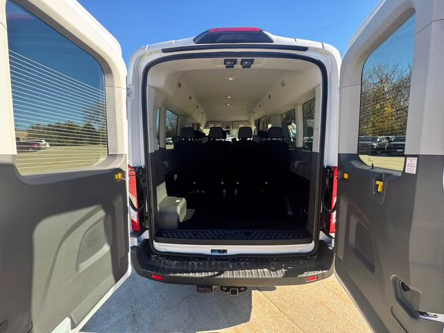 2025 Oxford White Ford Transit-350 XLT AWD Crossover