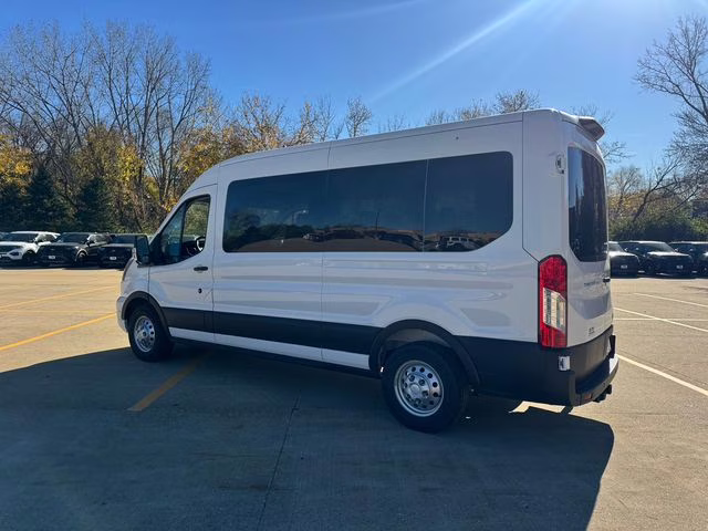 2025 Oxford White Ford Transit-350 XLT AWD Crossover