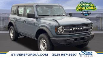 2025 Azure Gray Metallic Tri-Coat Ford Bronco Base 4X4 SUV