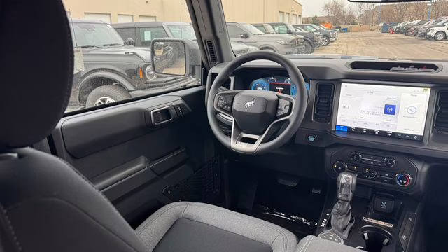 2025 Azure Gray Metallic Tri-Coat Ford Bronco Base 4X4 SUV