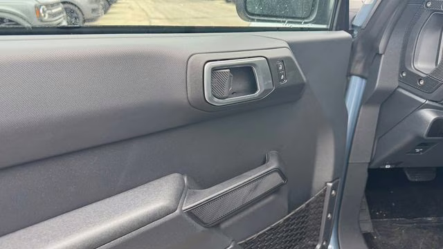 2025 Azure Gray Metallic Tri-Coat Ford Bronco Base 4X4 SUV