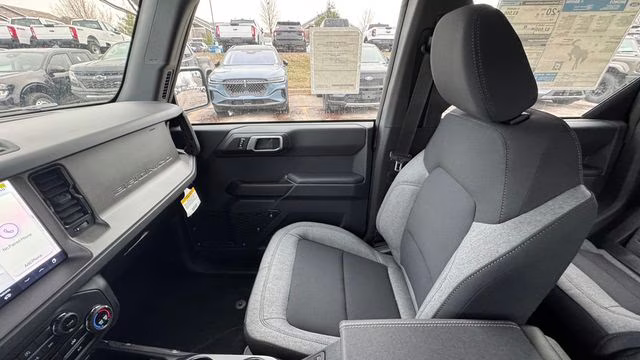 2025 Azure Gray Metallic Tri-Coat Ford Bronco Base 4X4 SUV