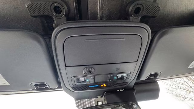 2025 Azure Gray Metallic Tri-Coat Ford Bronco Base 4X4 SUV