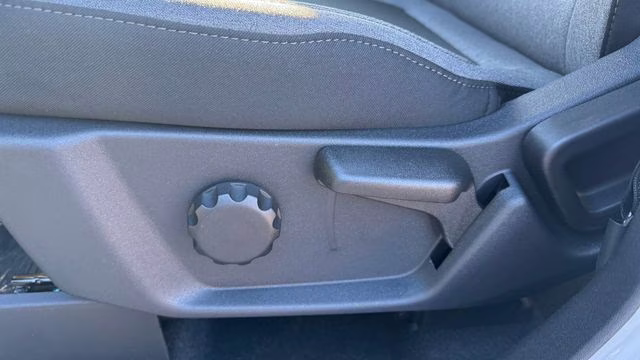 2025 Oxford White Ford Bronco Base 4X4 SUV