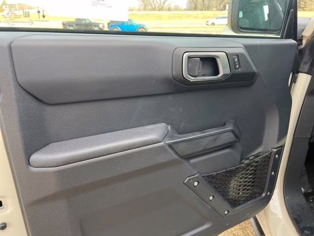 2025 Desert Sand Ford Bronco Big Bend 4X4 SUV