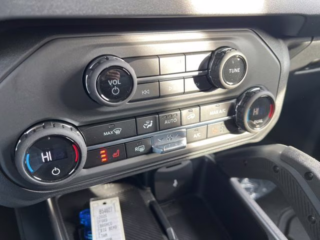 2025 Desert Sand Ford Bronco Big Bend 4X4 SUV