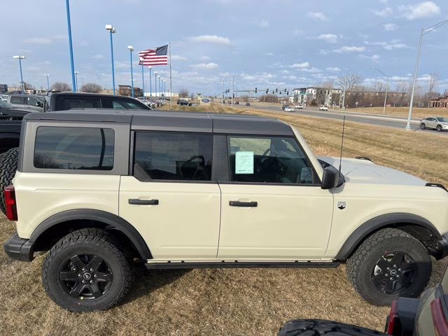 2025 Desert Sand Ford Bronco Big Bend 4X4 SUV