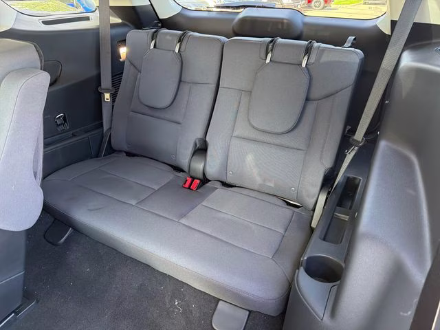 2026 Space White Metallic Ford Explorer Active 4X4 SUV