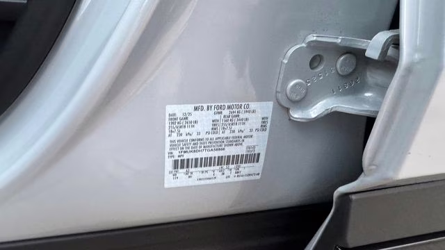 2026 Space White Metallic Ford Explorer Active 4X4 SUV