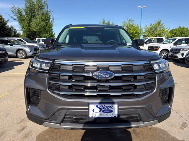 2026 Carbonized Gray Metallic Ford Explorer Active 4X4 SUV