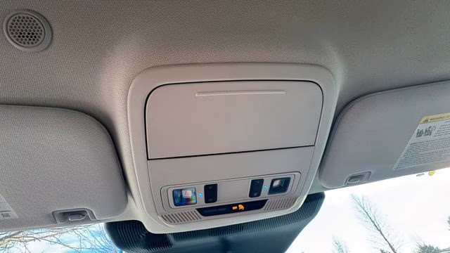 2026 Space White Metallic Ford Explorer Active 4X4 SUV