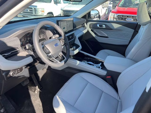 2026 Black Metallic Ford Explorer Platinum 4X4 SUV