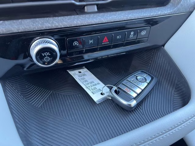 2026 Black Metallic Ford Explorer Platinum 4X4 SUV