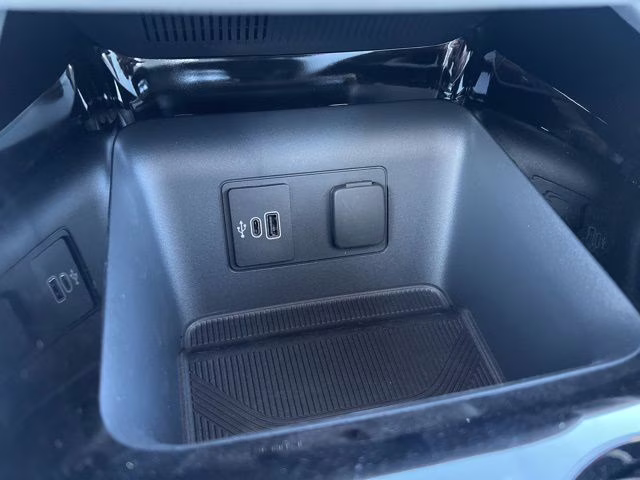 2026 Black Metallic Ford Explorer Platinum 4X4 SUV