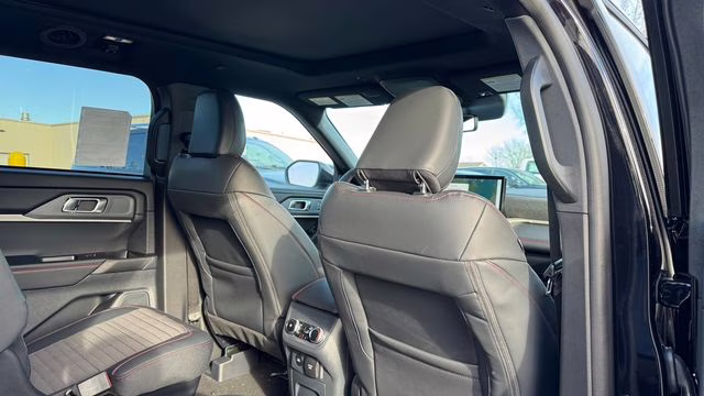 2026 Agate Black Metallic Ford Explorer ST-Line 4X4 SUV