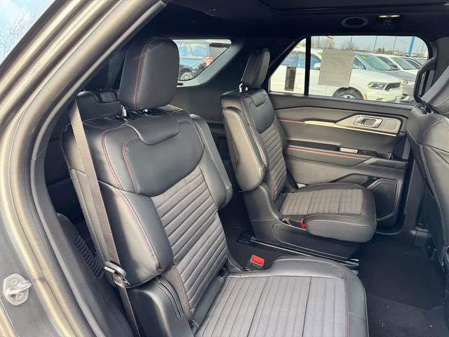 2026 Carbonized Gray Metallic Ford Explorer ST-Line 4X4 SUV