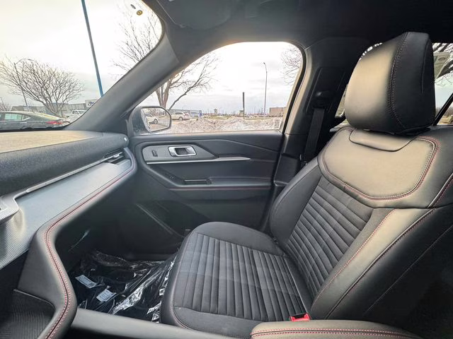 2026 Carbonized Gray Metallic Ford Explorer ST-Line 4X4 SUV