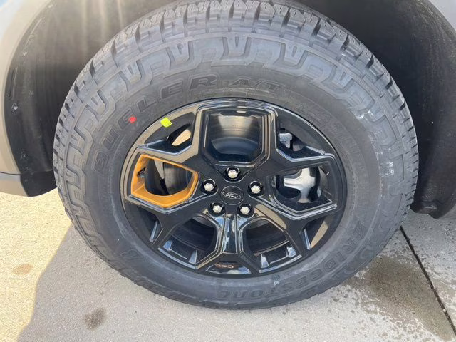 2026 Star White Metallic Tri-Coat Ford Explorer Tremor 4X4 SUV