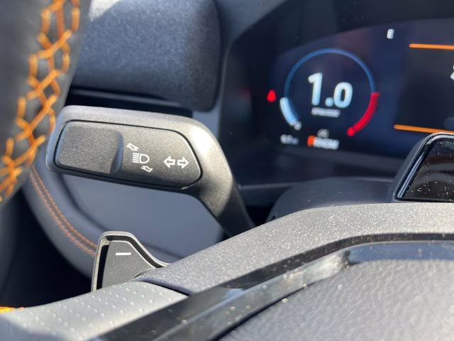 2026 Star White Metallic Tri-Coat Ford Explorer Tremor 4X4 SUV