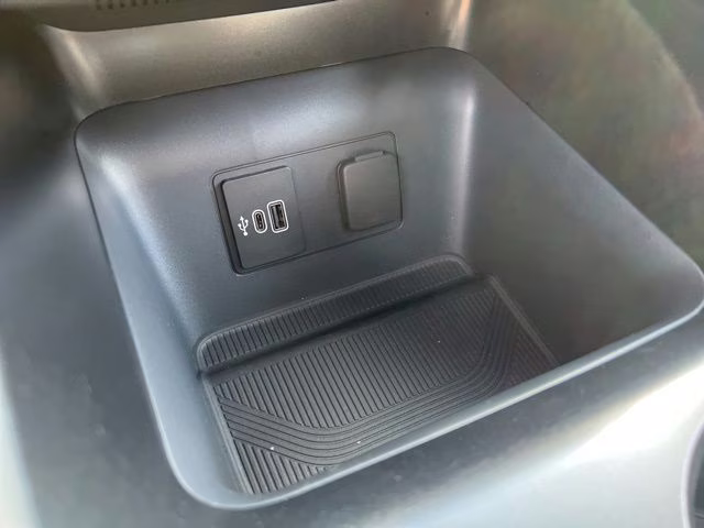 2026 Star White Metallic Tri-Coat Ford Explorer Tremor 4X4 SUV