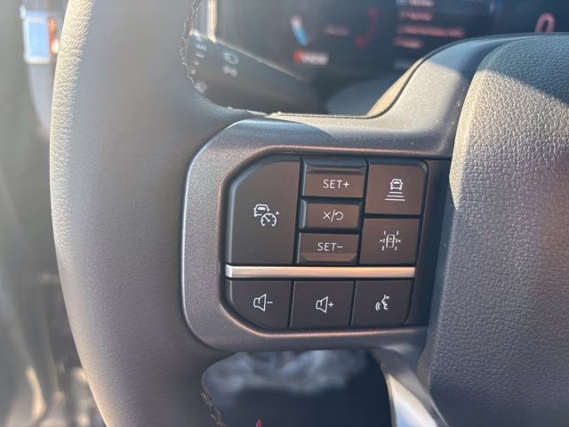 2026 Carbonized Gray Metallic Ford Super Duty F-350 SRW Lariat 4X4 Truck