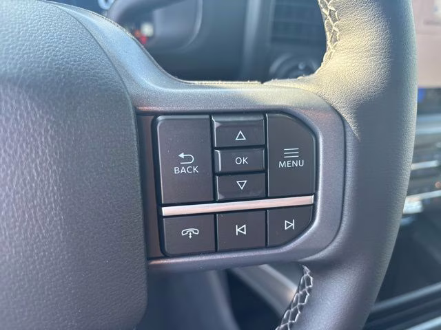 2026 Carbonized Gray Metallic Ford Super Duty F-350 SRW Lariat 4X4 Truck