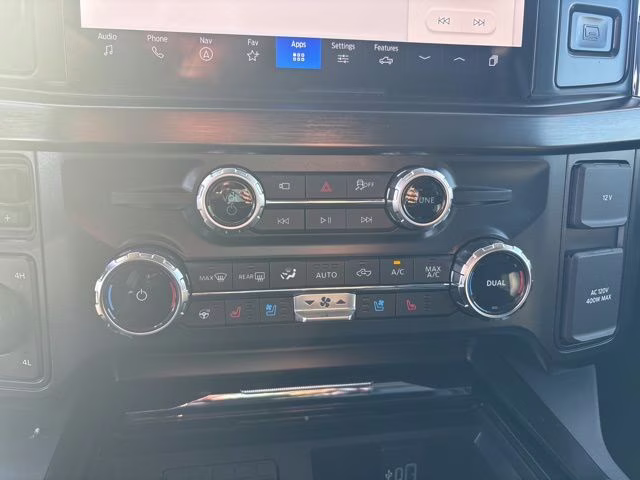 2026 Carbonized Gray Metallic Ford Super Duty F-350 SRW Lariat 4X4 Truck