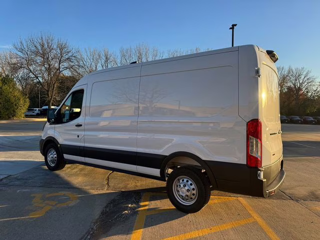 2026 Oxford White Ford Transit-250 Base AWD Van