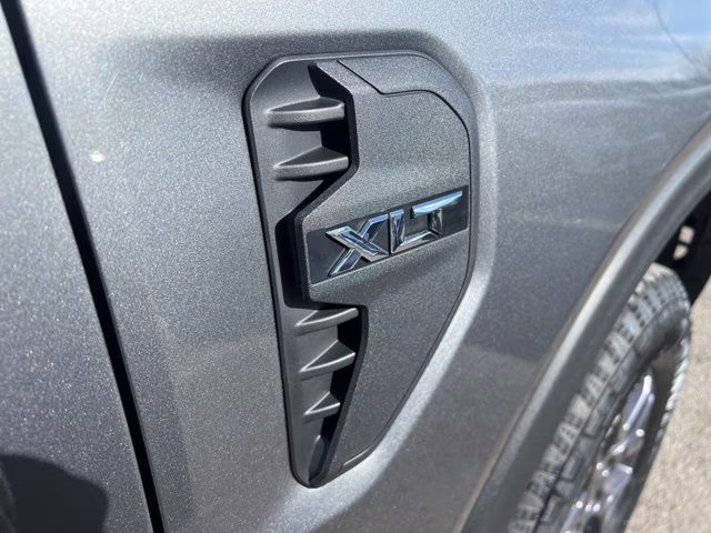 2025 Carbonized Gray Metallic Ford Ranger XLT 4X4 Truck