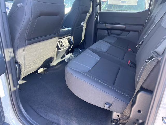 2026 Oxford White Ford F-150 STX 4X4 Truck