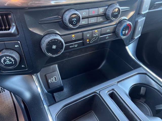 2026 Oxford White Ford F-150 STX 4X4 Truck