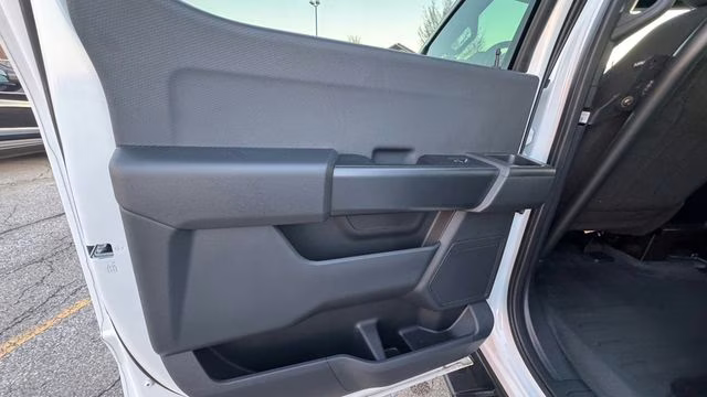 2024 Oxford White Ford F-150 Police Responder XL 4X4 Truck