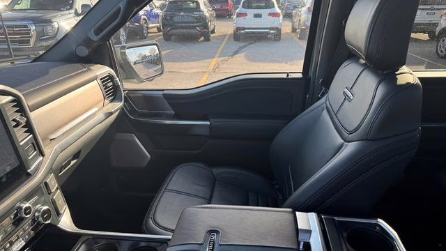 2025 Silver Metallic Ford F-150 Platinum 4X4 Truck