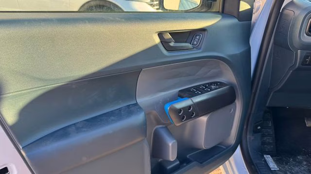 2026 Space White Metallic Ford Maverick Lobo Standard AWD Truck