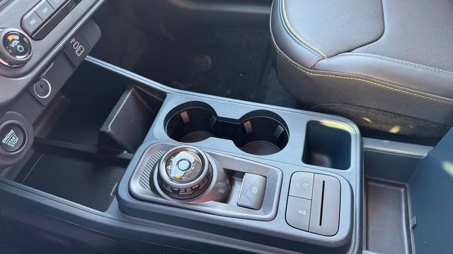 2026 Space White Metallic Ford Maverick Lobo Standard AWD Truck