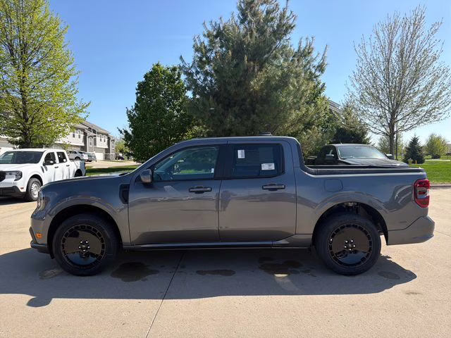 2026 Carbonized Gray Metallic Ford Maverick Lobo Standard AWD Truck