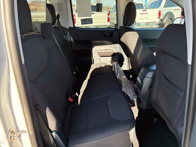 2026 Oxford White Ford Maverick XL FWD Truck