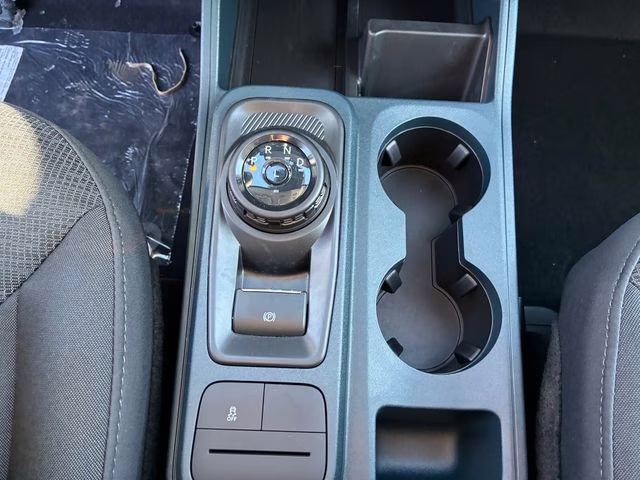 2026 Oxford White Ford Maverick XL FWD Truck