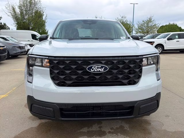 2026 Space White Metallic Ford Maverick XL FWD Truck